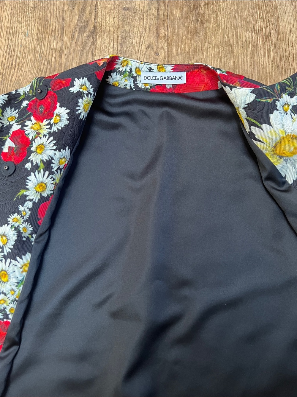 Dolce & Gabbana Black Jacket with Red Poppy & White Daisy Print - Picture 6 of 6